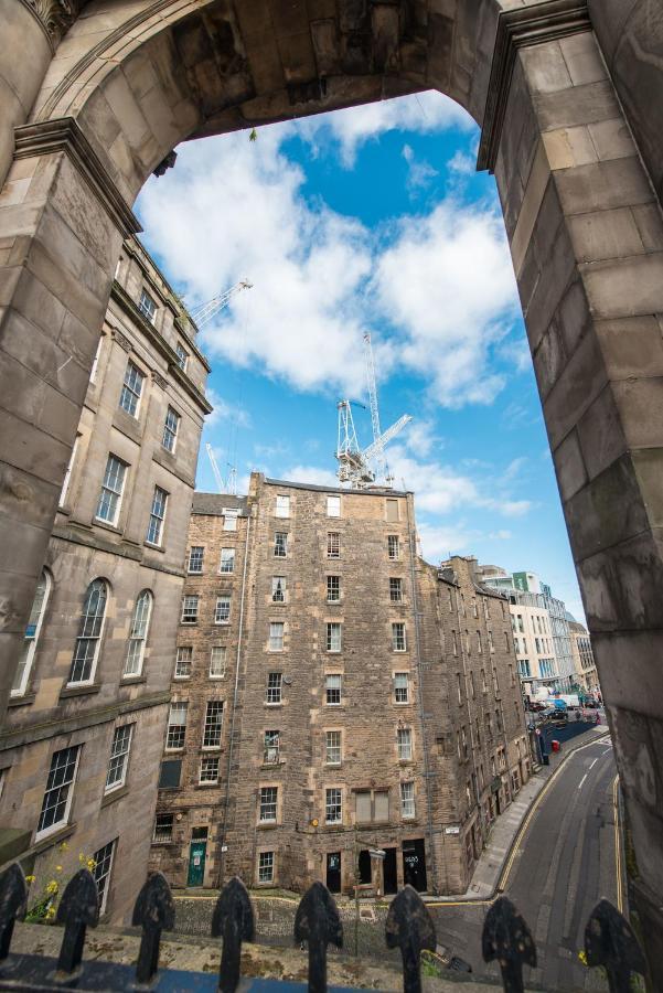 Downtown And Central 1 Bed In Edinburgh, Sleeps 4 Exterior foto